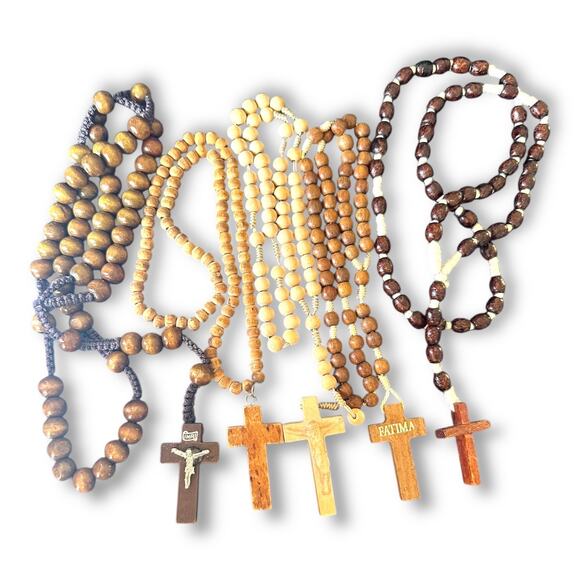 Pre-Loved Wood Rosaries - Picture 1 of 7